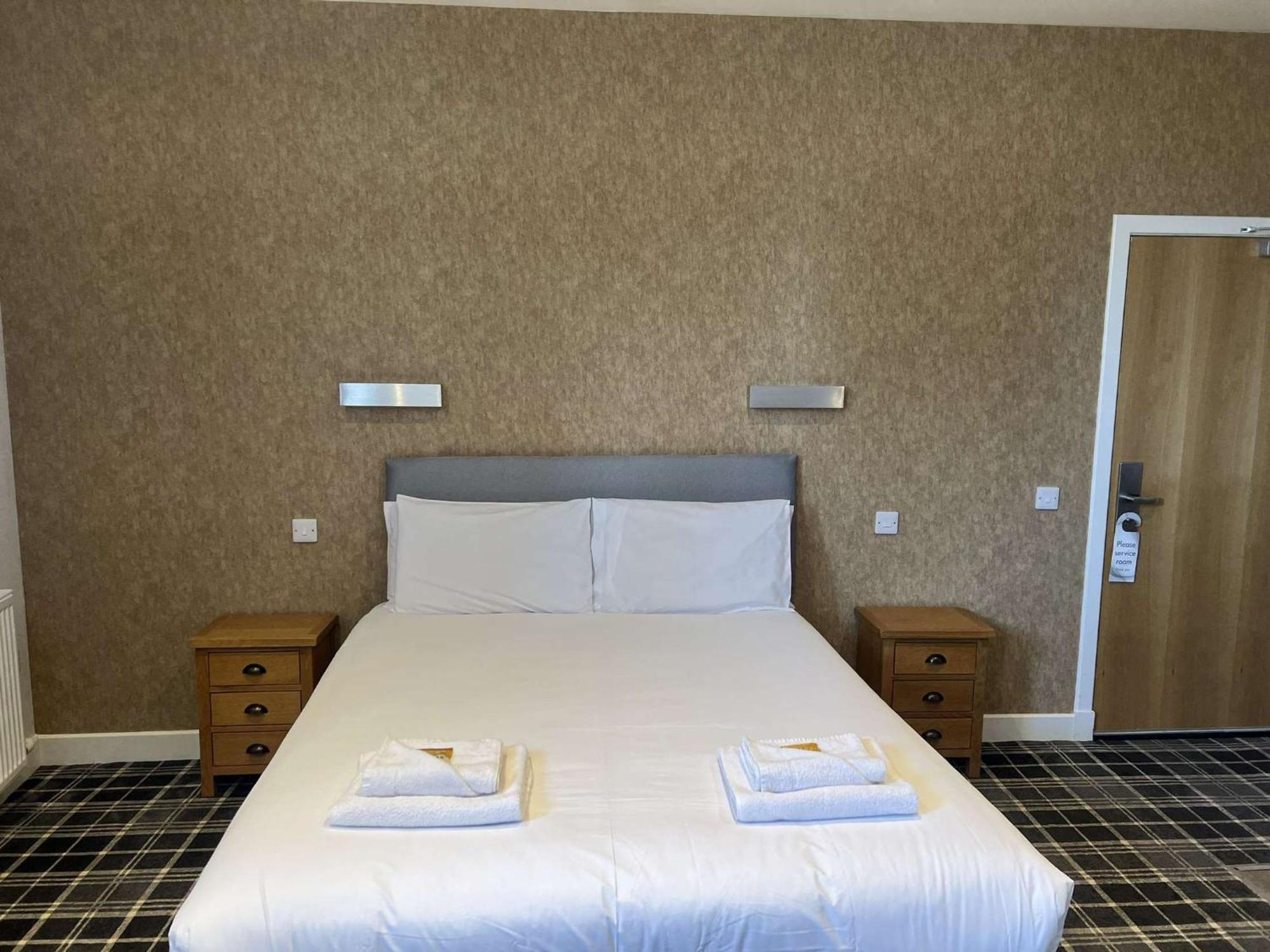 Crown Hotel & Bar Inverness Dış mekan fotoğraf