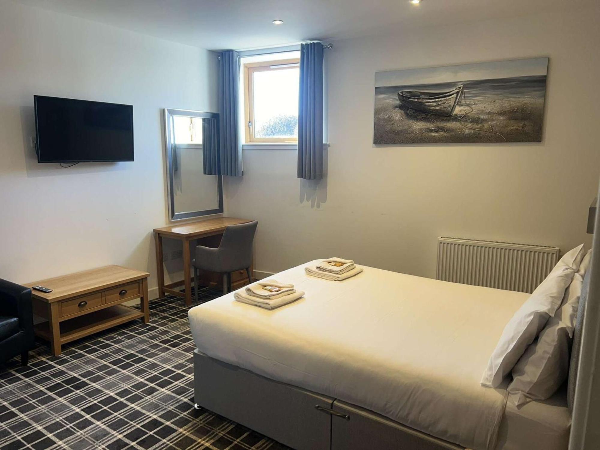Crown Hotel & Bar Inverness Dış mekan fotoğraf