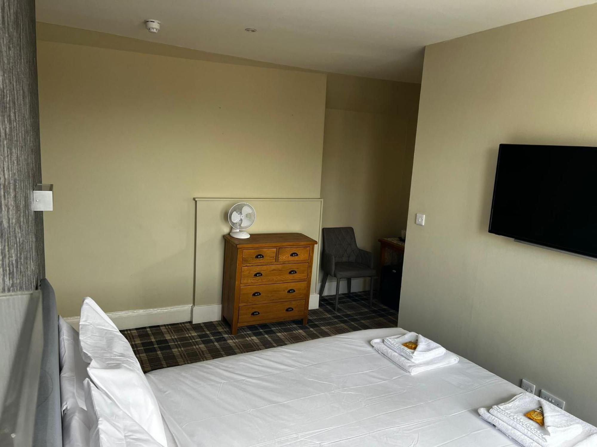 Crown Hotel & Bar Inverness Dış mekan fotoğraf