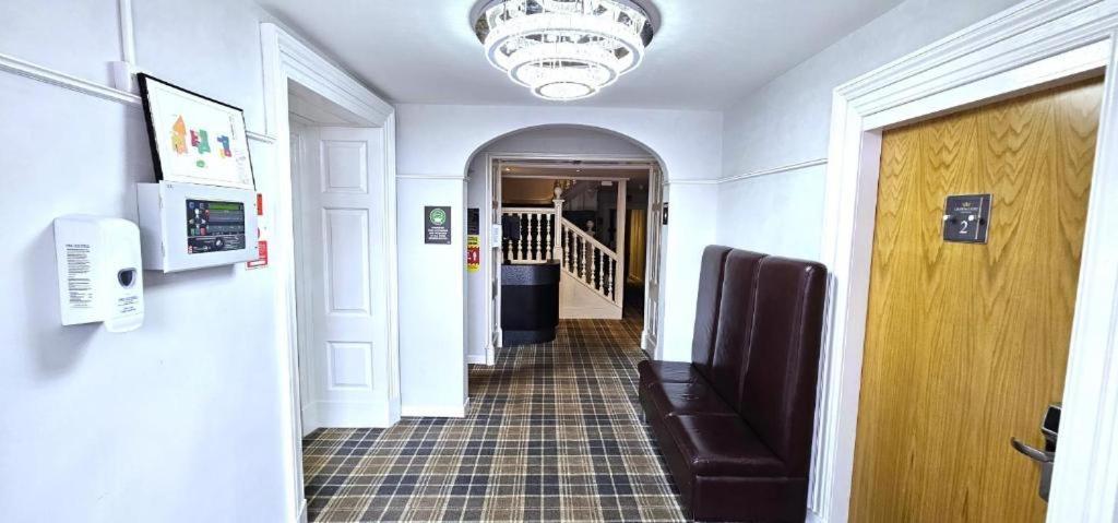 Crown Hotel & Bar Inverness Dış mekan fotoğraf