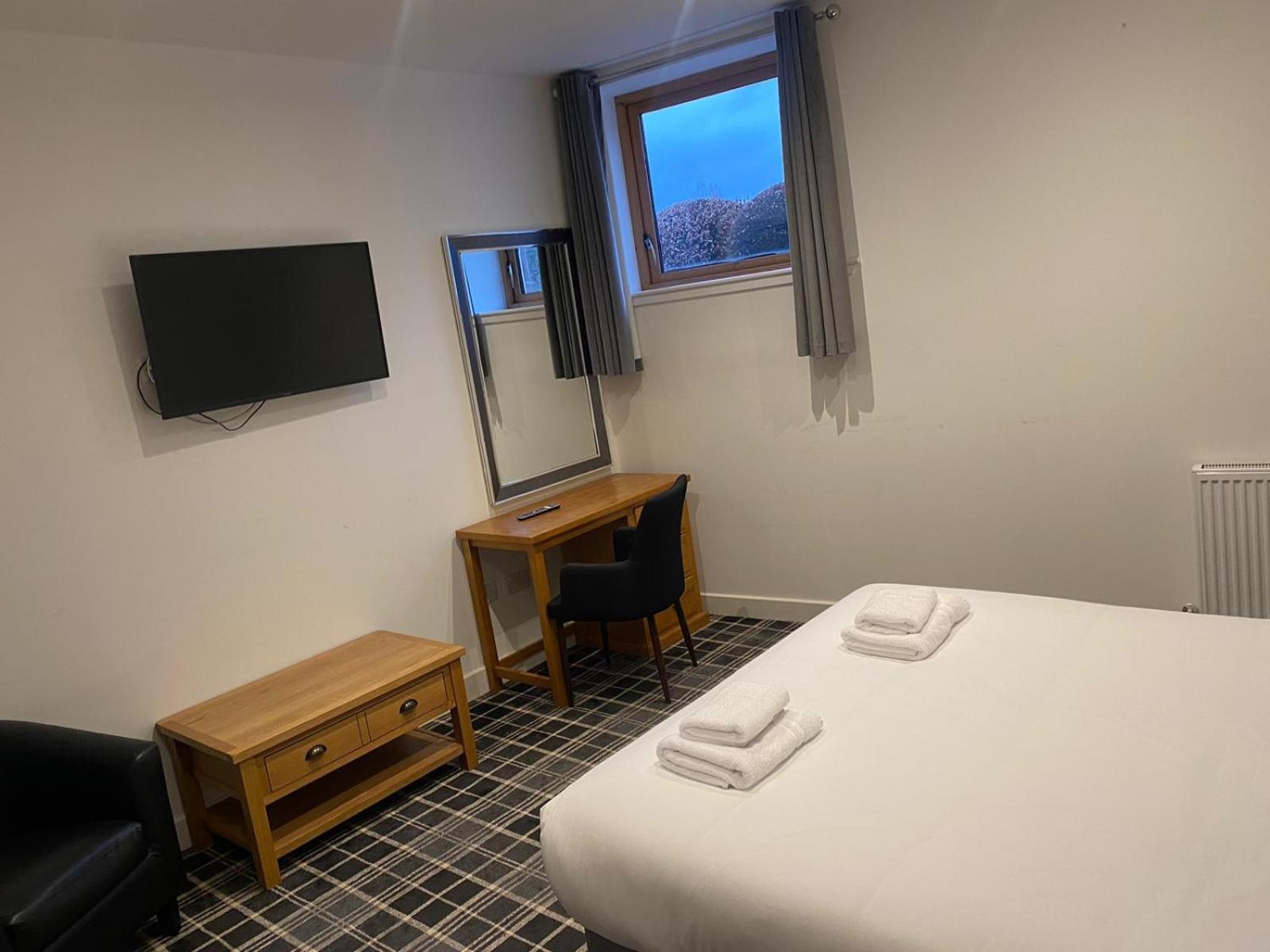 Crown Hotel & Bar Inverness Dış mekan fotoğraf