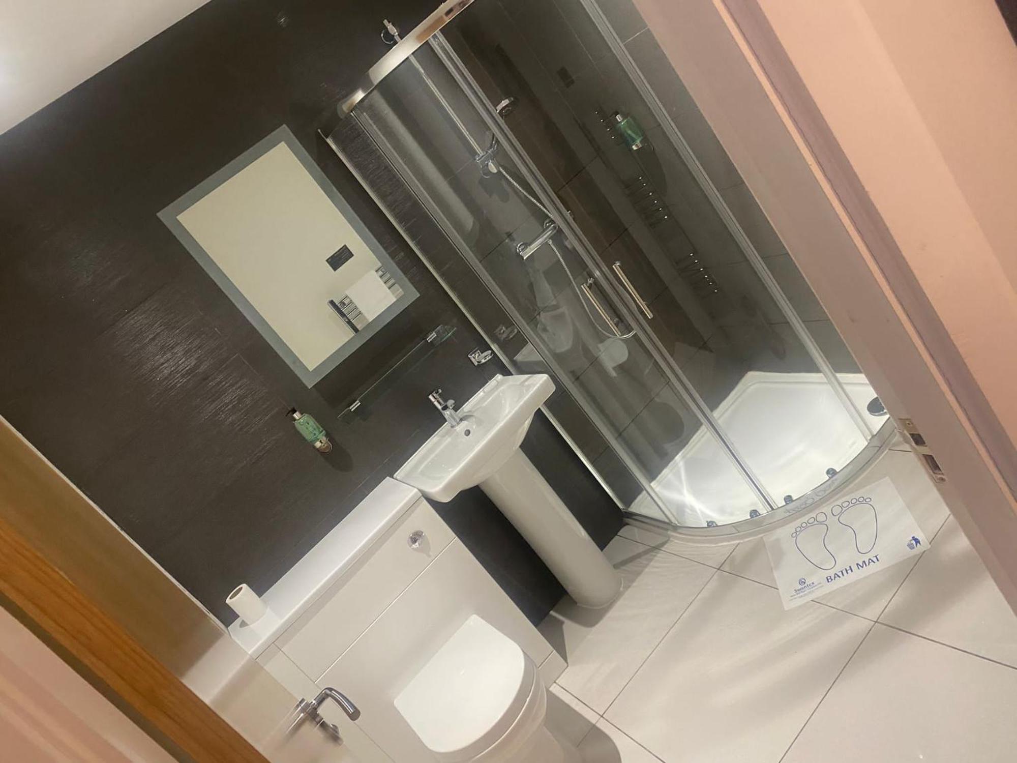 Crown Hotel & Bar Inverness Dış mekan fotoğraf