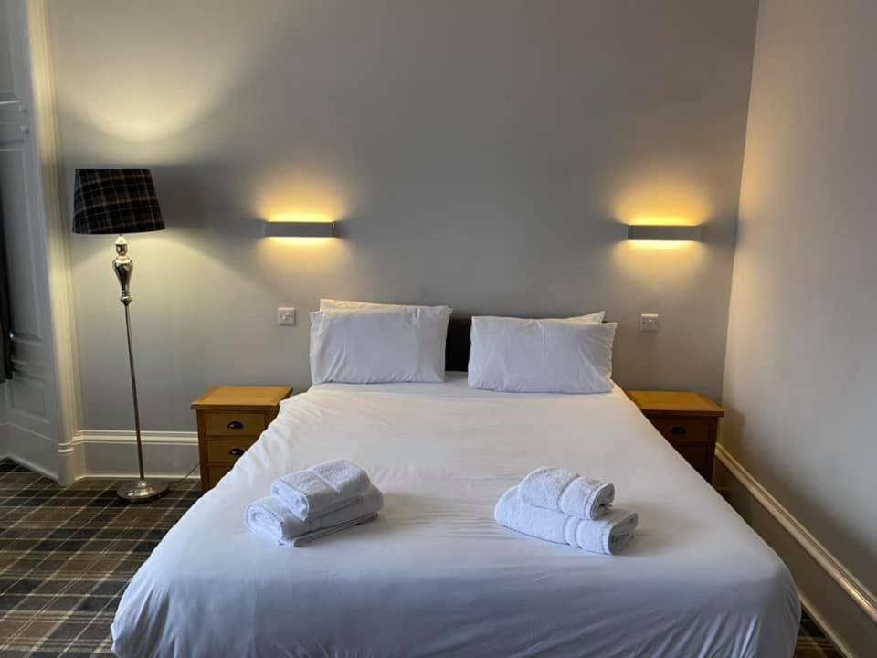 Crown Hotel & Bar Inverness Dış mekan fotoğraf