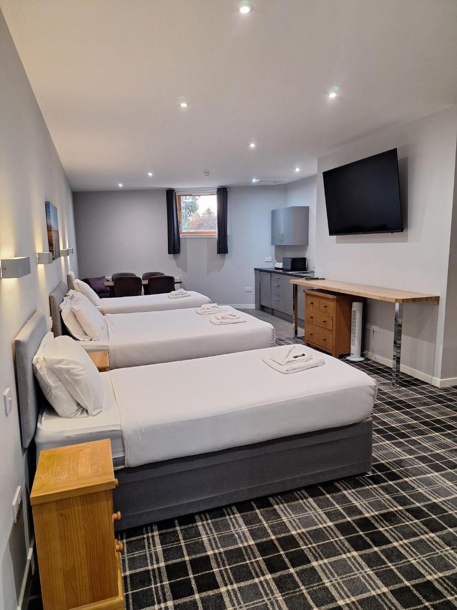 Crown Hotel & Bar Inverness Dış mekan fotoğraf